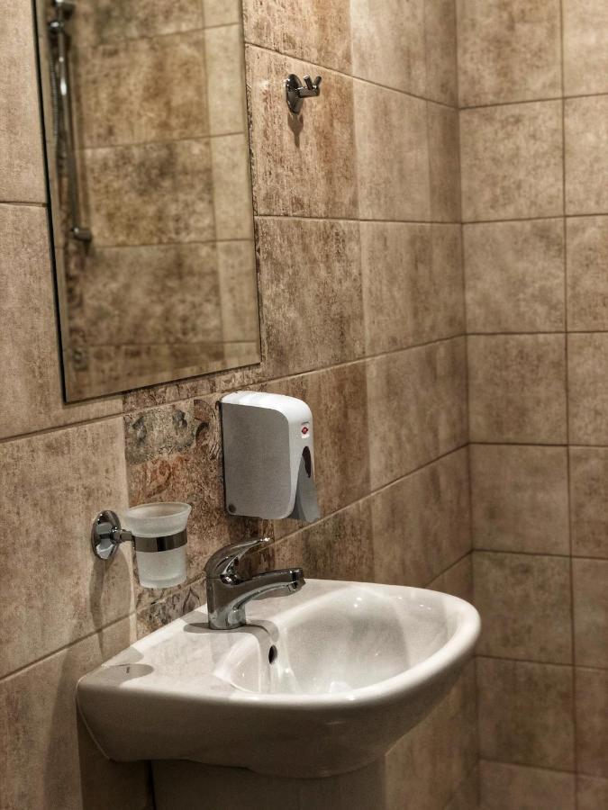Kings View Hotel Veliko Tarnovo Ngoại thất bức ảnh