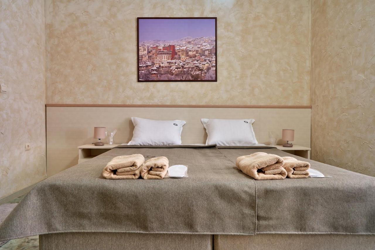 Kings View Hotel Veliko Tarnovo Ngoại thất bức ảnh