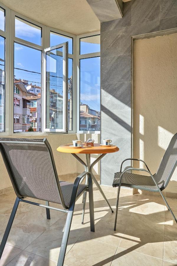 Kings View Hotel Veliko Tarnovo Ngoại thất bức ảnh