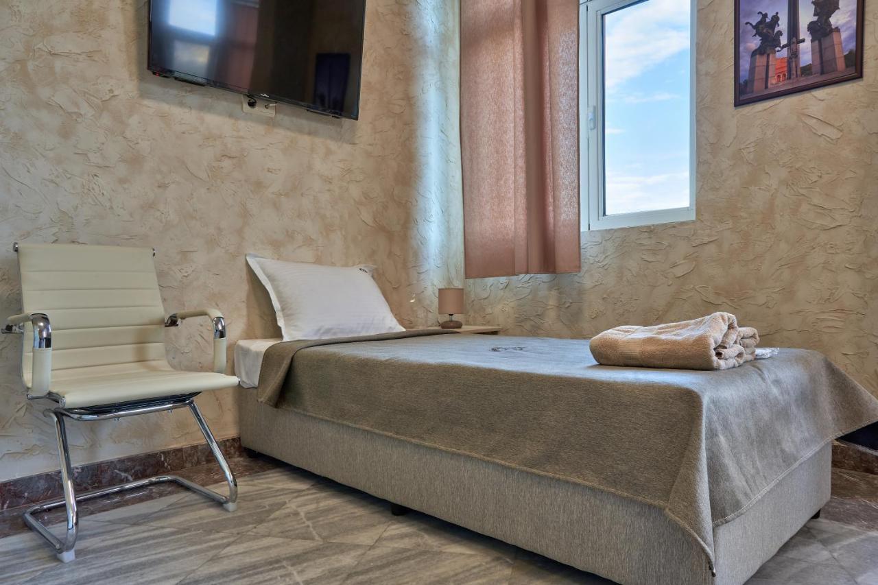 Kings View Hotel Veliko Tarnovo Ngoại thất bức ảnh