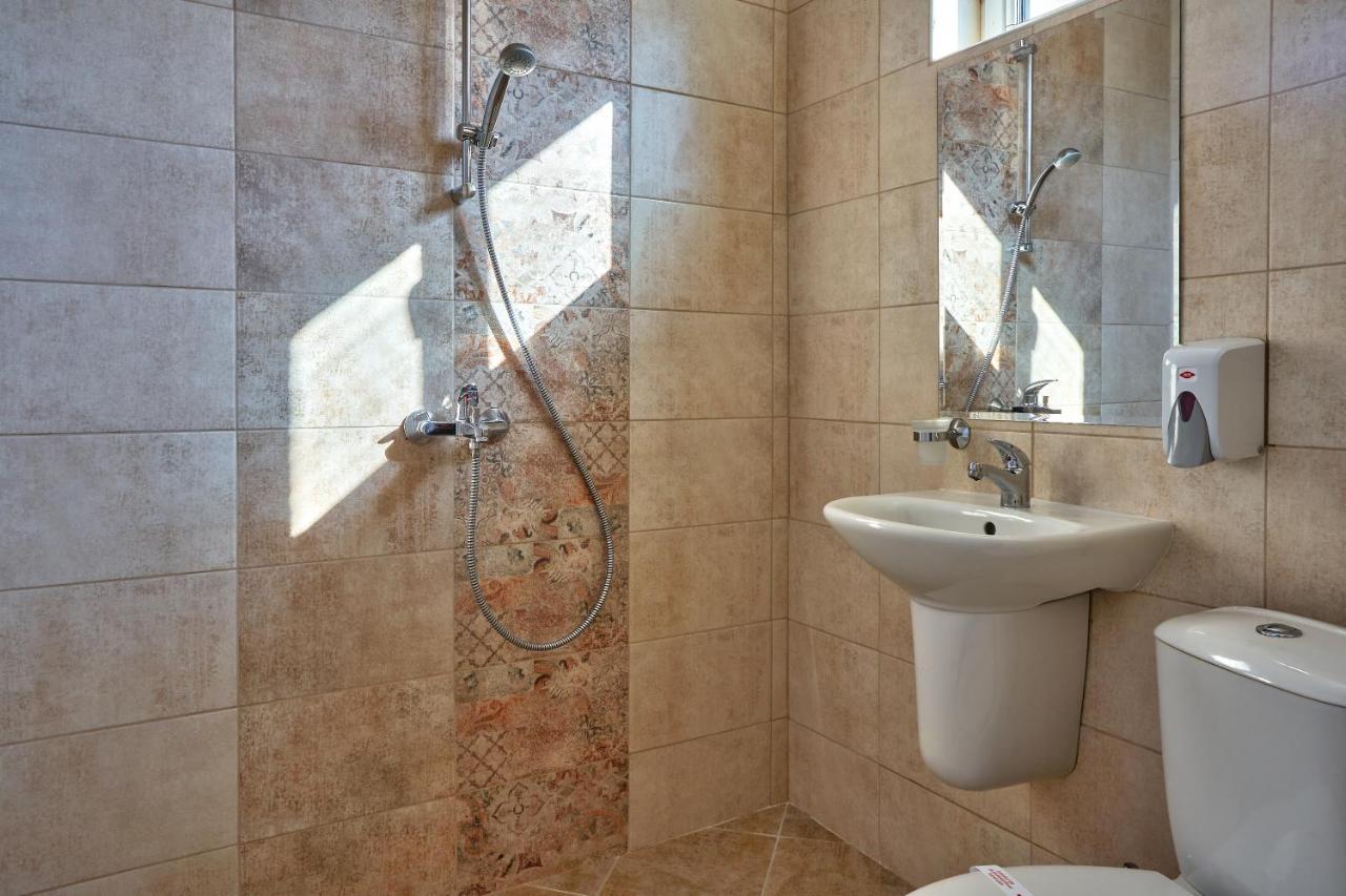 Kings View Hotel Veliko Tarnovo Ngoại thất bức ảnh