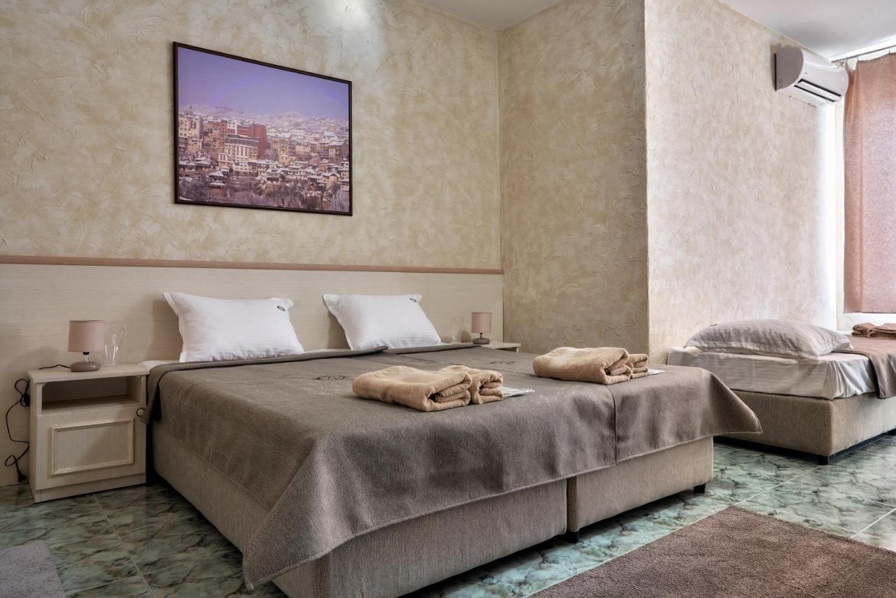 Kings View Hotel Veliko Tarnovo Ngoại thất bức ảnh