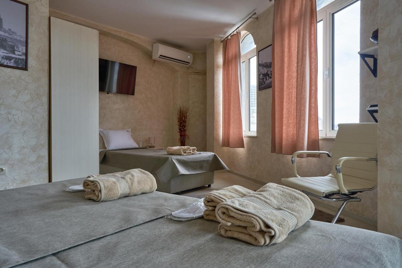 Kings View Hotel Veliko Tarnovo Ngoại thất bức ảnh